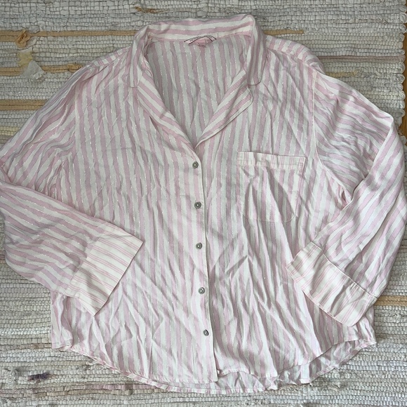 Victoria’s Secret 2 Piece Set Pink and White with Silver Striped Pajamas - Picture 6 of 9